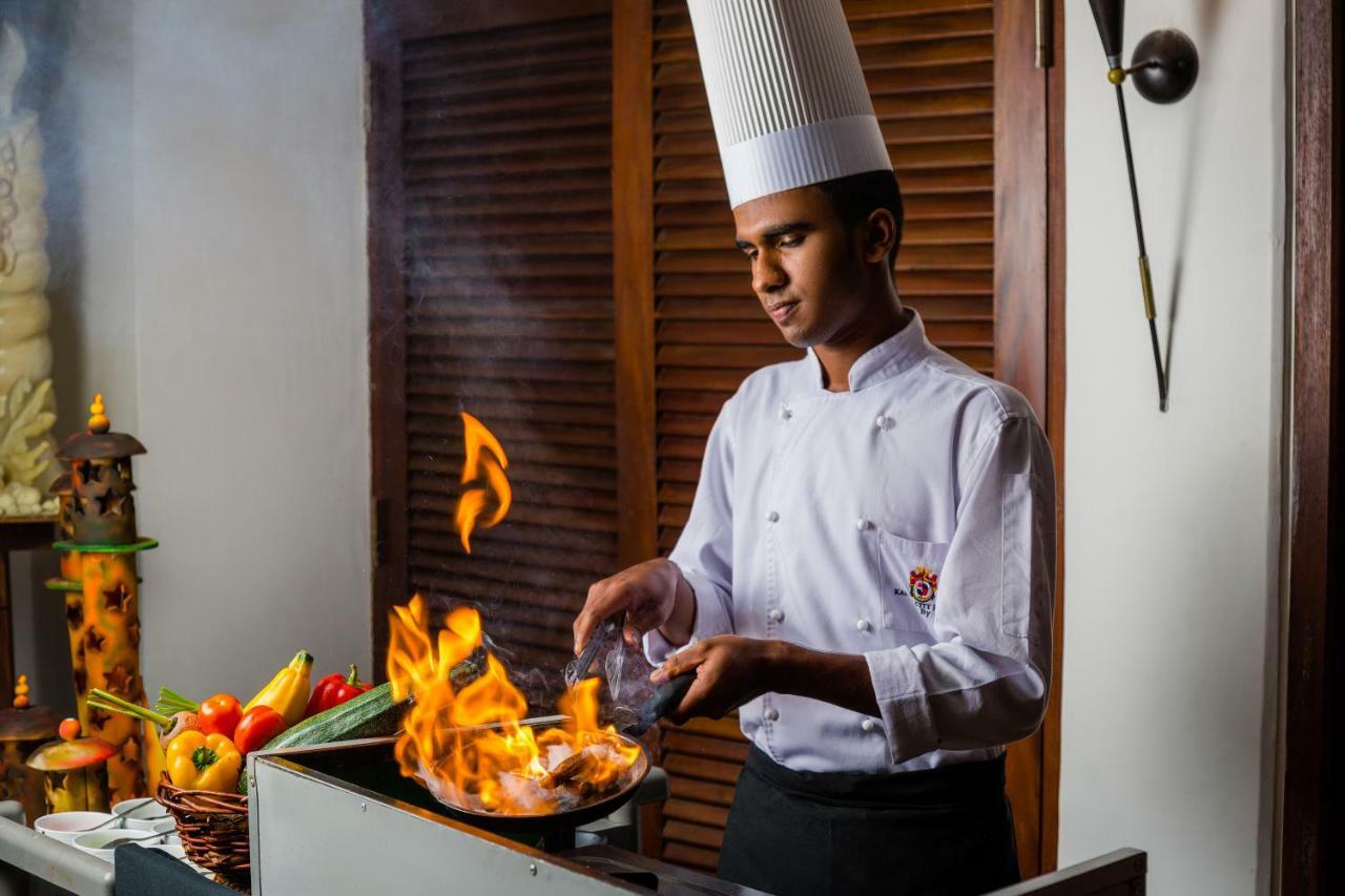 Kandy City Hotel By Earl'S Экстерьер фото